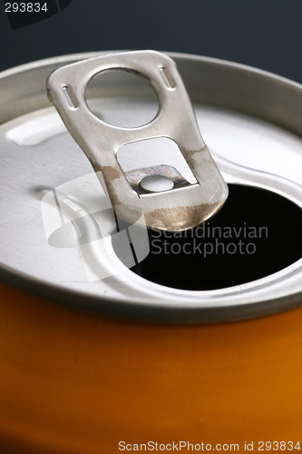 Image of aluminum drink can