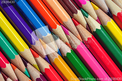 Image of color pencils