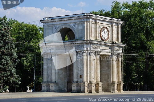 Image of Triumphal Arch in Chisinau, Moldova