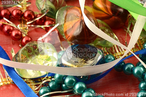 Image of Elegant pearls and stones with ribbons set