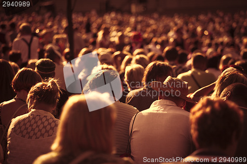 Image of Large crowd of people