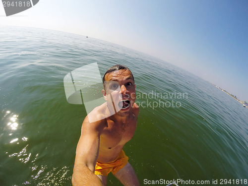 Image of Jump in the sea