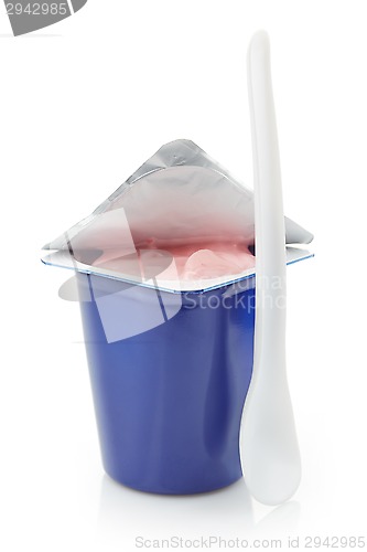Image of fresh pink berry yogurt in blue plastic pot