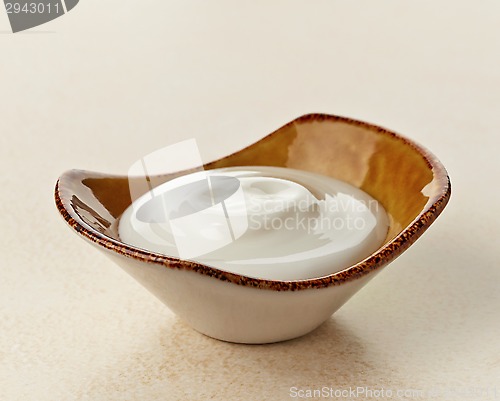 Image of bowl of greek yogurt