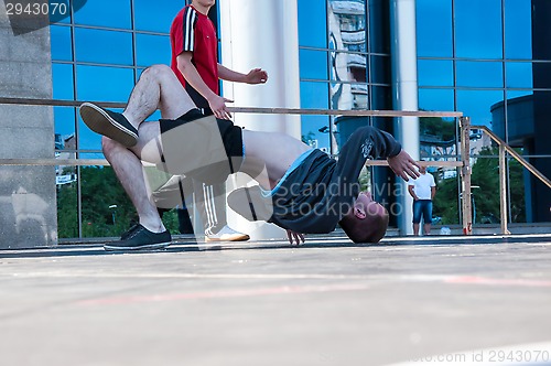 Image of Dancer-guy amateur Break-dance