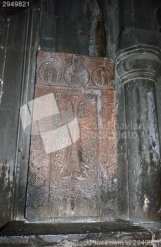 Image of The carved cross painted with cochineal in Gerghard monastery