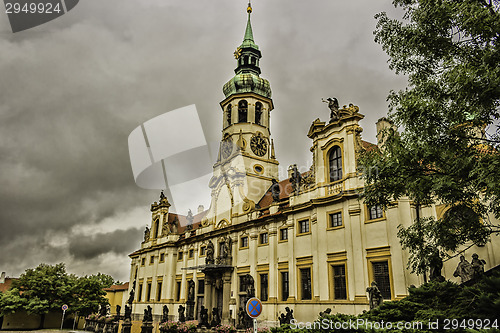 Image of Loreta Facade