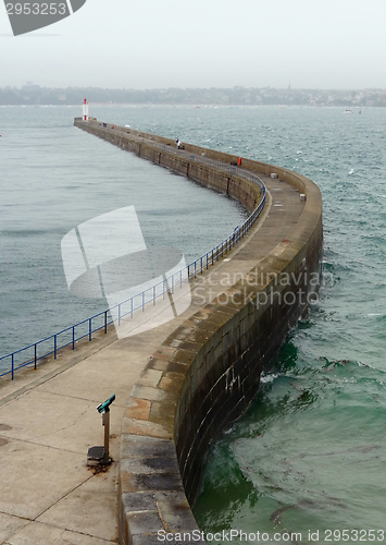 Image of pier at Saint-Malo