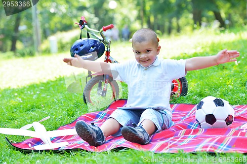 Image of boy with airpane