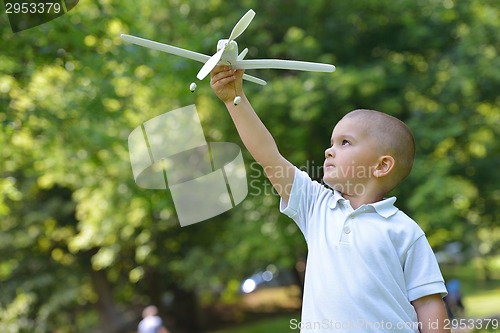 Image of boy with airpane