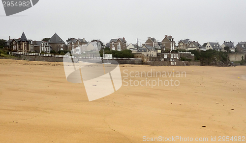 Image of beach around Saint-Malo