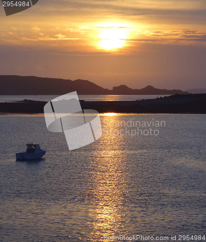 Image of sundown at Pink Granite Coast