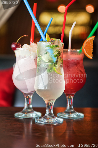 Image of three healthy nonalcoholic cocktails