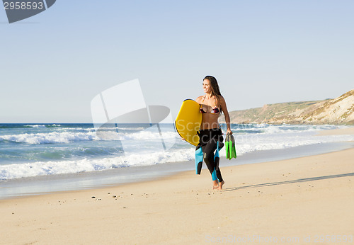 Image of Female bodyboarder