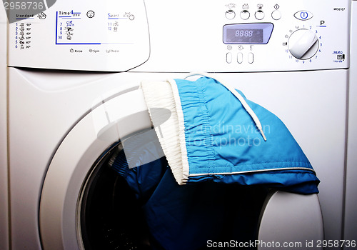 Image of Trousers and laundry.