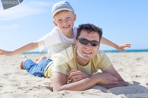 Image of family at the beach