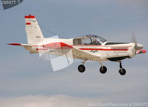 Image of Zlin 142 small plane