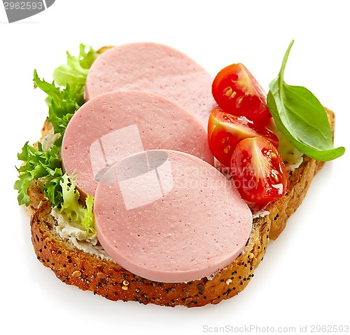 Image of sandwich with sliced sausage