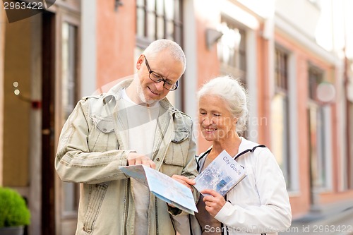 Image of senior couple on city street