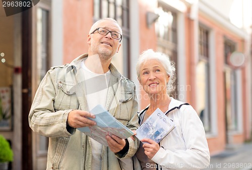 Image of senior couple on city street