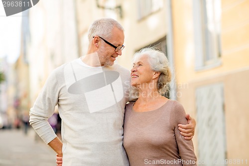 Image of senior couple on city street