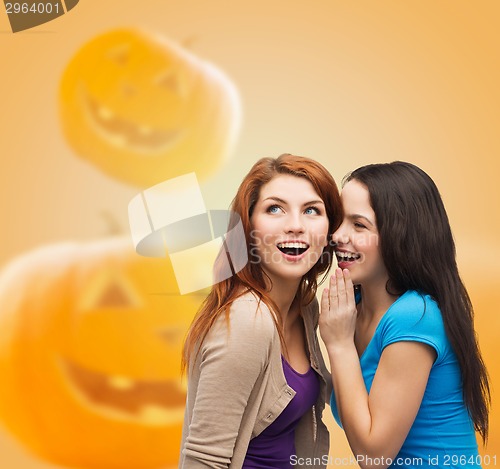 Image of smiling teenage girls in casual clothes