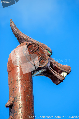 Image of dragon figurehead of a boat
