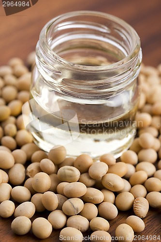 Image of Soy beans and oil