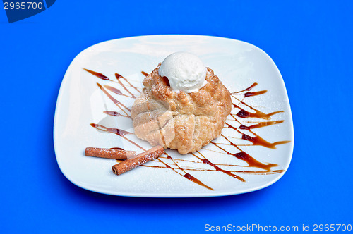 Image of apple strudel with ice cream