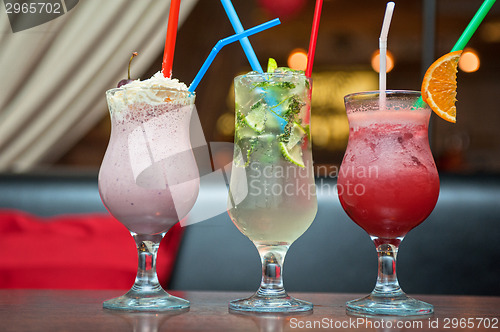 Image of three healthy nonalcoholic cocktails