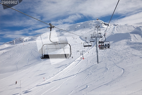 Image of Skiing