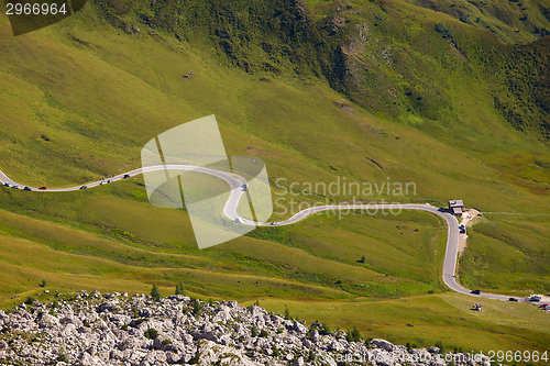 Image of Mountains pass