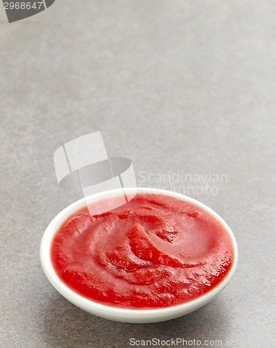 Image of bowl of tomato sauce or ketchup