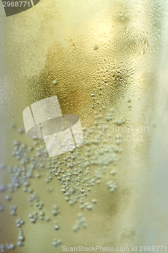Image of soft drink with gas