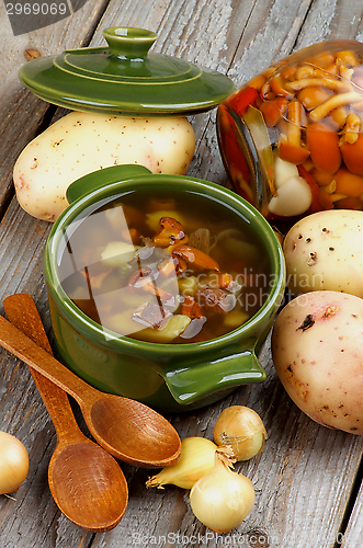 Image of Soup with Chanterelle Mushrooms