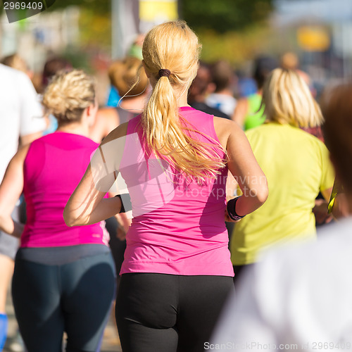 Image of Group of people running.