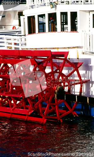 Image of Paddle steamer