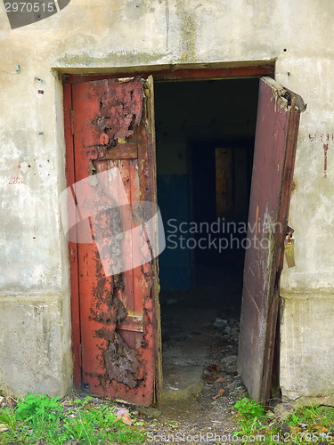 Image of old wooden door