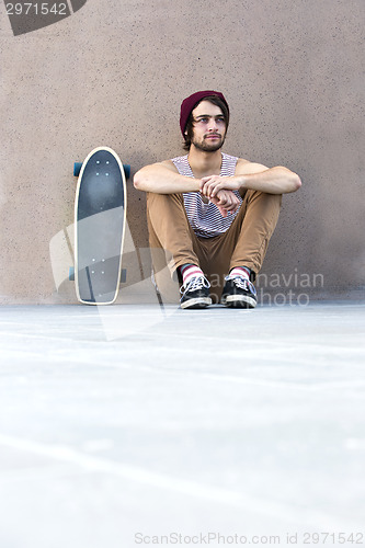 Image of Relaxing skateboarder