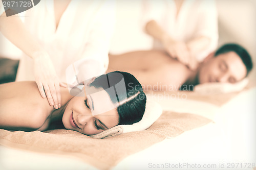 Image of couple in spa