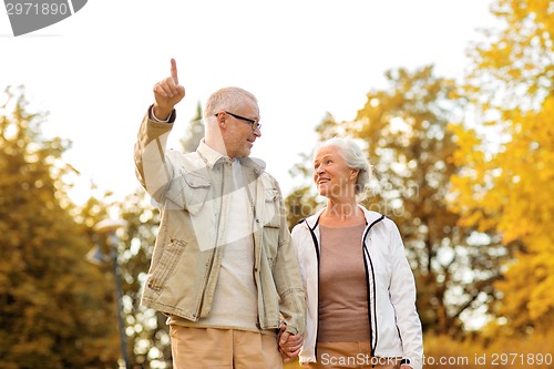 Image of senior couple in park