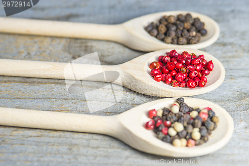 Image of pink pepper