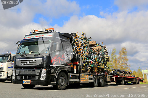 Image of Volvo FM 460 Hauls Multiva Seedbed Cultivator