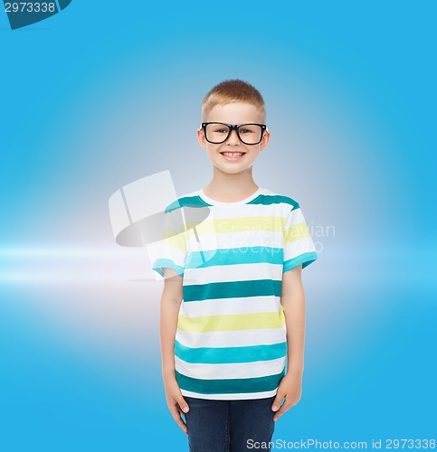 Image of smiling little boy in eyeglasses