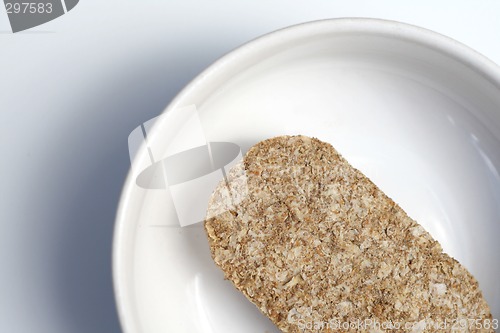 Image of one wheat biscuit cereal