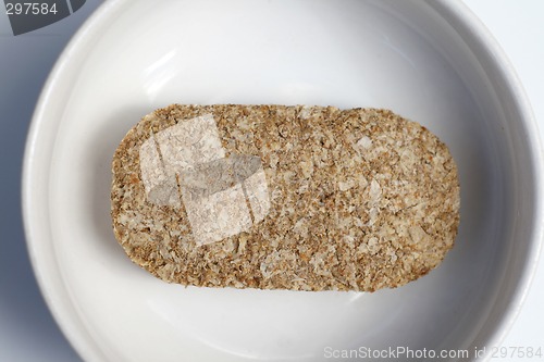 Image of one wheat biscuit cereal