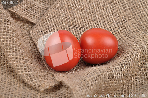 Image of Tomatoes on jute