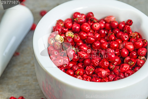 Image of pink pepper