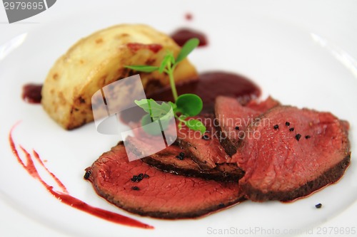 Image of roasted celery and beaf steak 