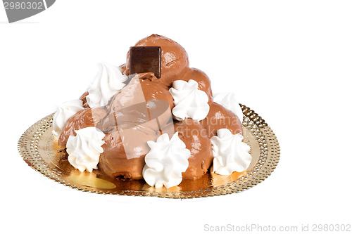 Image of Italian pastry: chocolate profiteroles 